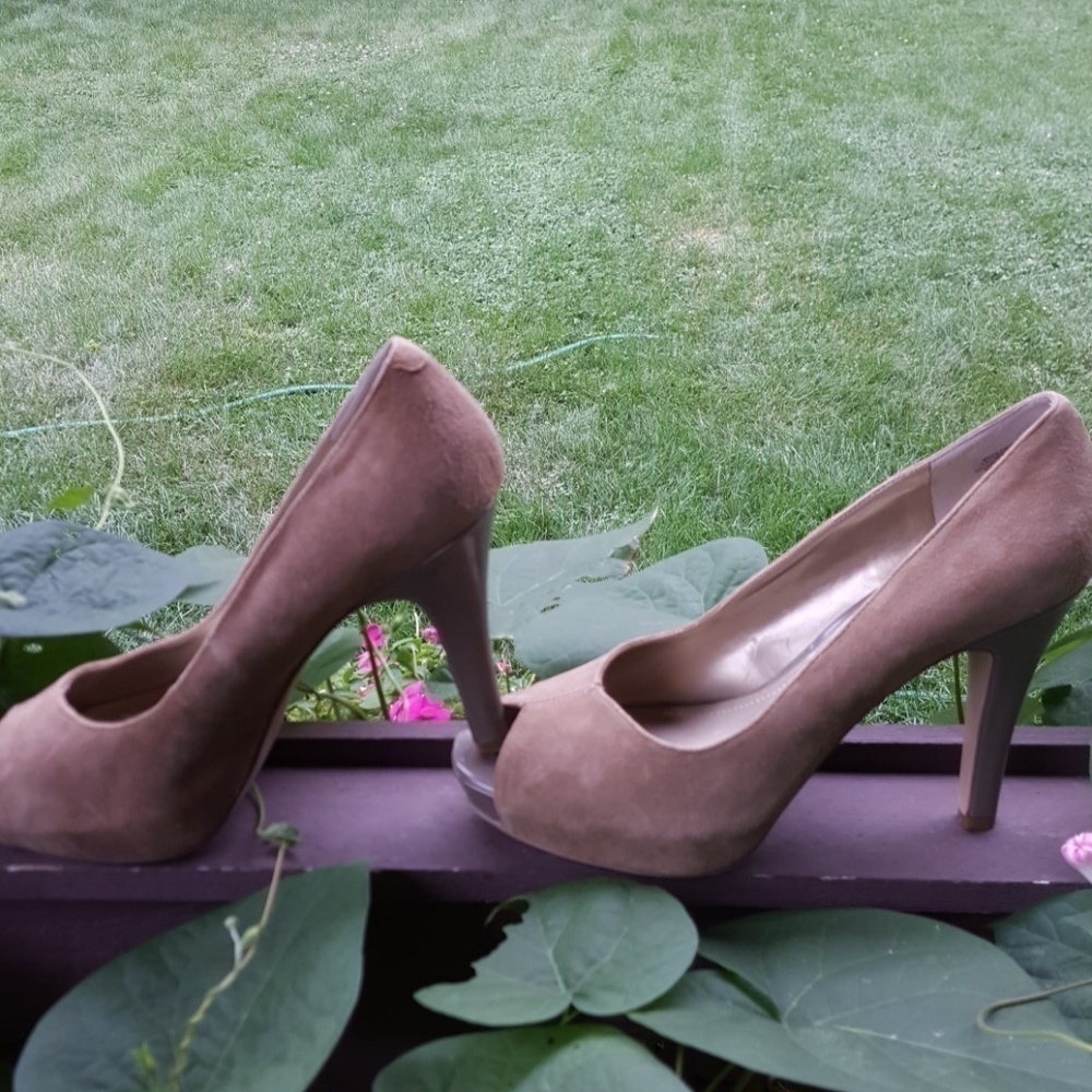 NINE West  heels.